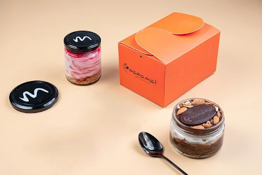 1 Mousse Jar and 1 Sundae Hamper