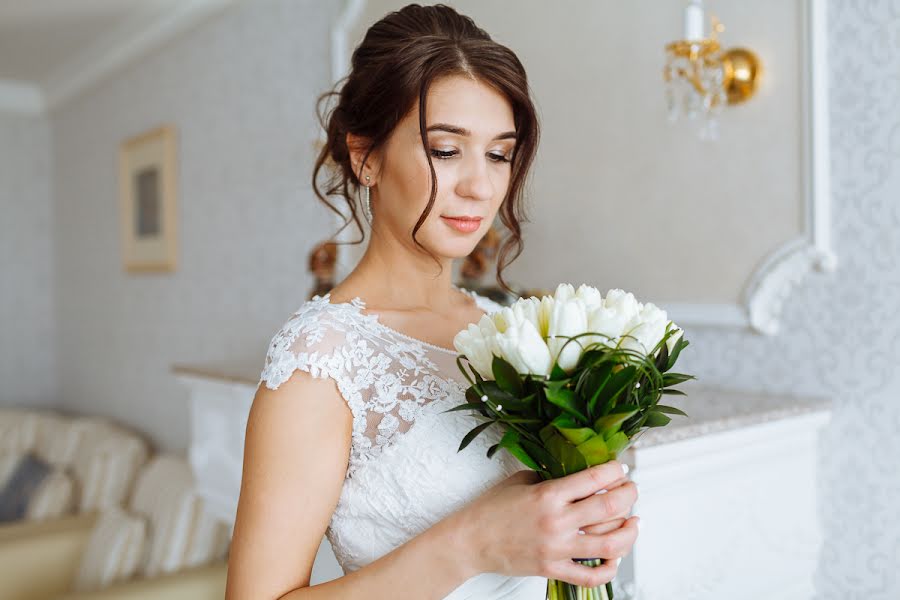 Fotógrafo de bodas Kseniya Romanova (romanovaksenya). Foto del 9 de abril 2018