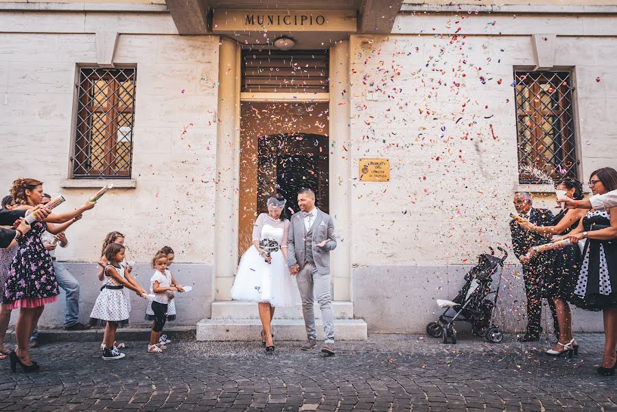 結婚式の写真家Enrico Cattaneo (enricocattaneo)。2016 10月13日の写真