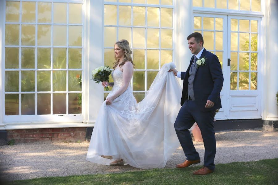 ช่างภาพงานแต่งงาน Gary Dunn (abbeyweddings) ภาพเมื่อ 12 มิถุนายน 2019