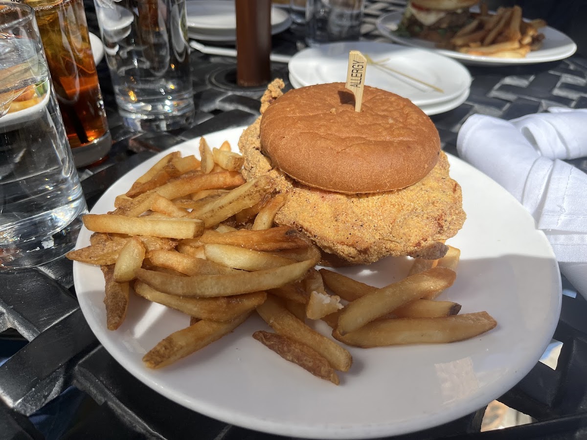 Gluten free fried chicken sandwich with fries