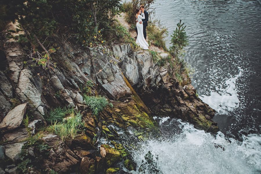 Fotógrafo de casamento Kristina Dyachenko (kdphtoo). Foto de 17 de novembro 2015