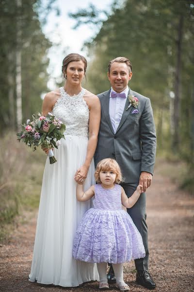 Fotografer pernikahan Emanuel Ström (emanuelstrom). Foto tanggal 20 Maret 2019