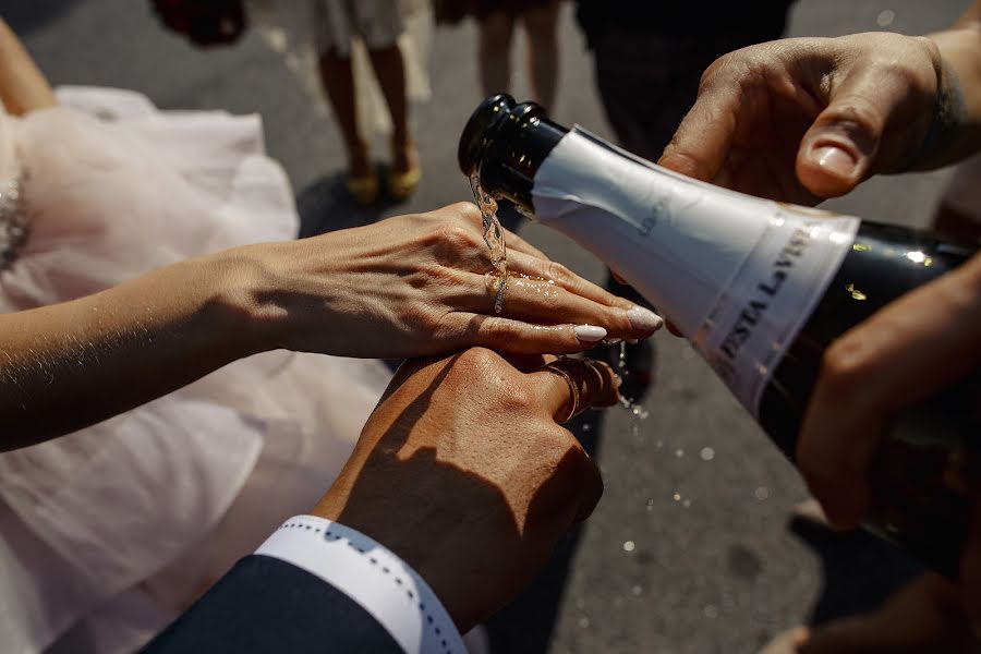 Fotógrafo de casamento Anna Peklova (annapeklova). Foto de 6 de agosto 2017