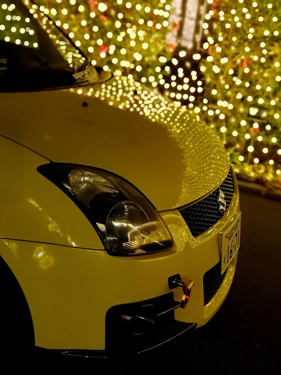 スイフトスポーツの2022ベストショット・12月にエントリーします・need for swift・CTのみなさんに感謝・世界平和を願いますに関するカスタム事例の投稿画像5枚目