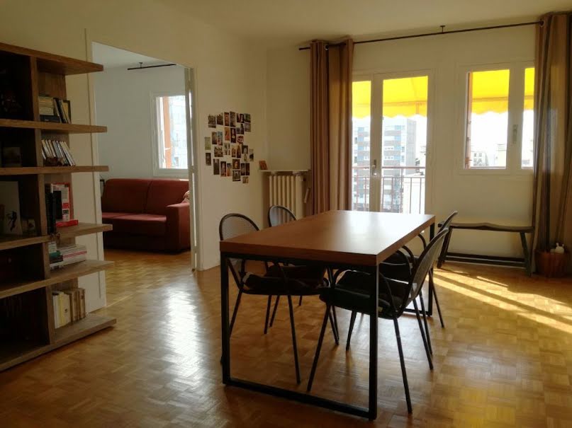 Location meublée appartement 3 pièces 70 m² à Les Lilas (93260), 1 500 €