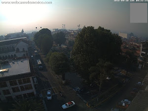 Imagen de la web cam en el centro uruapan a las 09:00 am