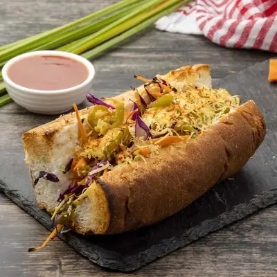 Asian Khao Joe Sandwich In Soft Bread Roll - Veg