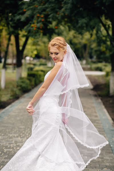 Fotógrafo de casamento Sergey Petrenko (photographer-sp). Foto de 16 de março 2017