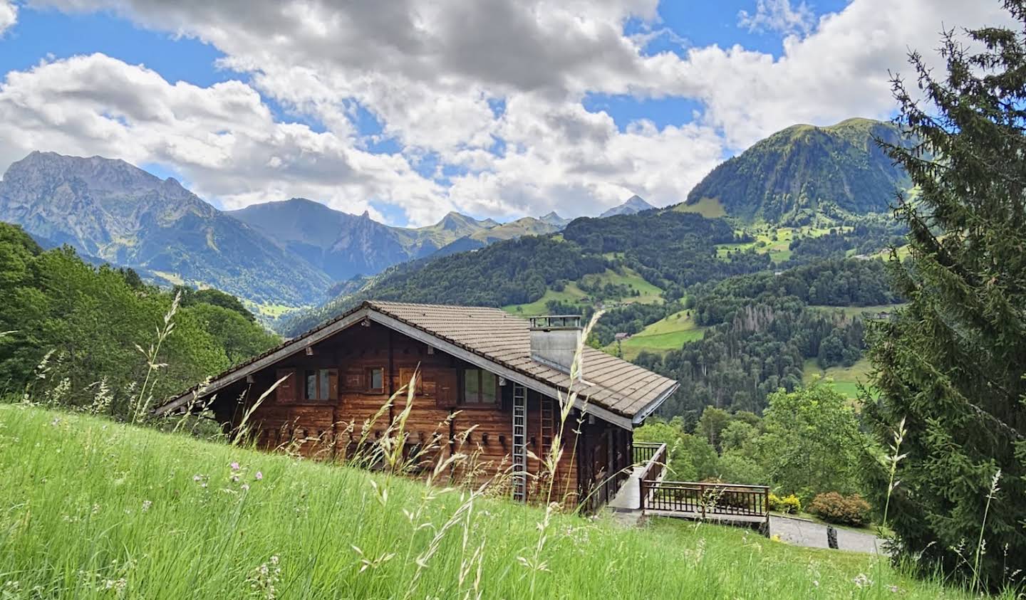 Chalet avec terrasse Manigod