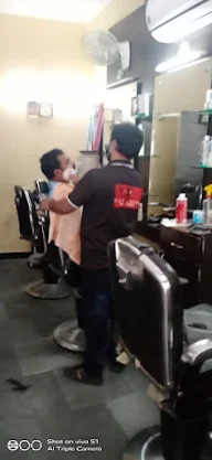 Giri Hair Cutting photo 1