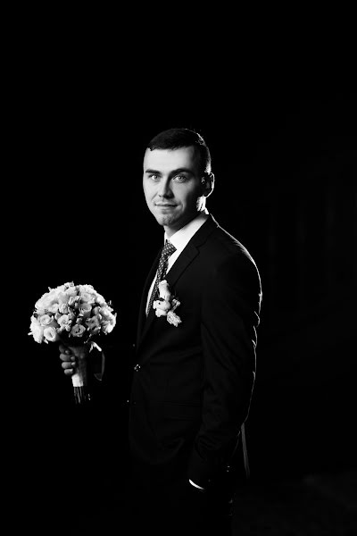 Fotógrafo de casamento Yuriy Kozar (kozar). Foto de 26 de abril 2018