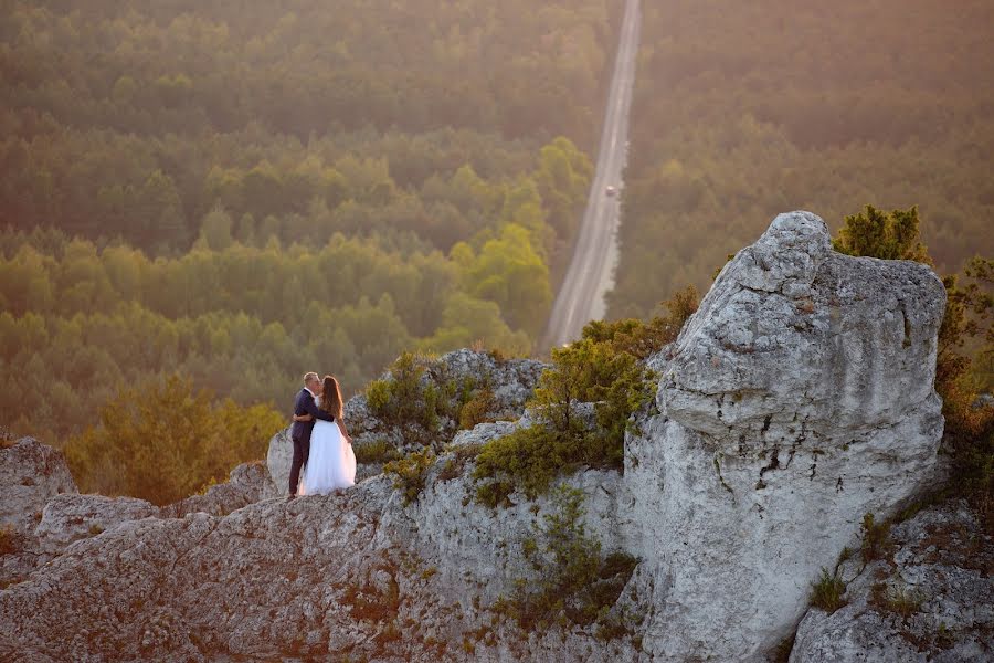 Düğün fotoğrafçısı Elżbieta Sołdrzyńska (sebanela). 6 Ağustos 2019 fotoları