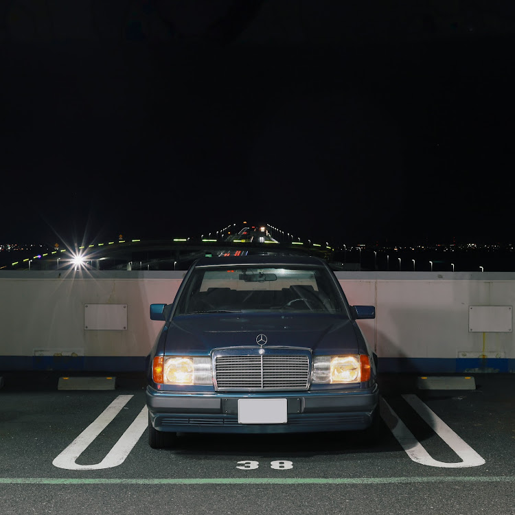 ミディアムクラスの夜ドライブに関するカスタム事例の投稿画像1枚目