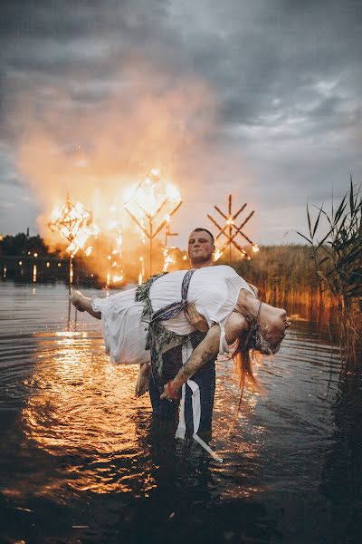 Jurufoto perkahwinan Przemysław Budzyński (budzynski). Foto pada 27 Jun 2021