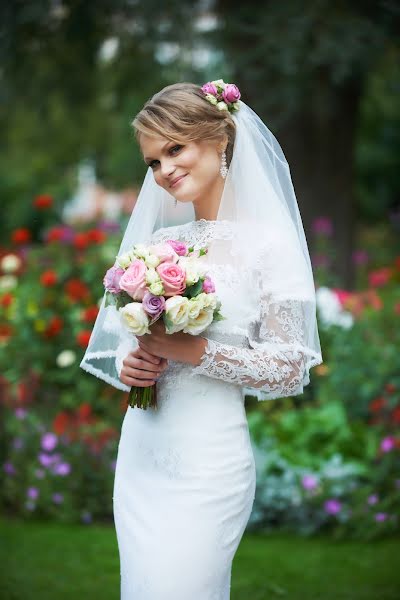 Fotógrafo de casamento Denis Shiryaev (tesey). Foto de 10 de dezembro 2019