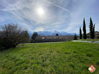 terrain à Bernin (38)