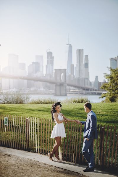 Fotógrafo de casamento Roman Makhmutoff (tatiandroman). Foto de 17 de junho 2017