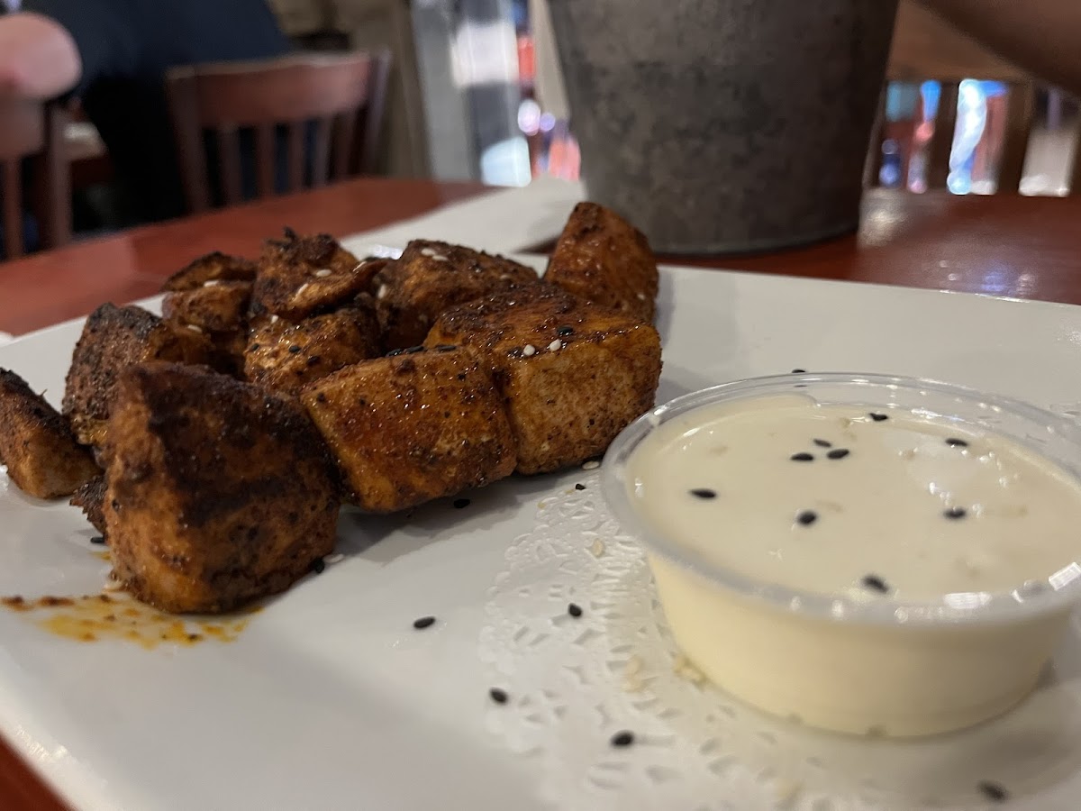 Blackened tuna bites