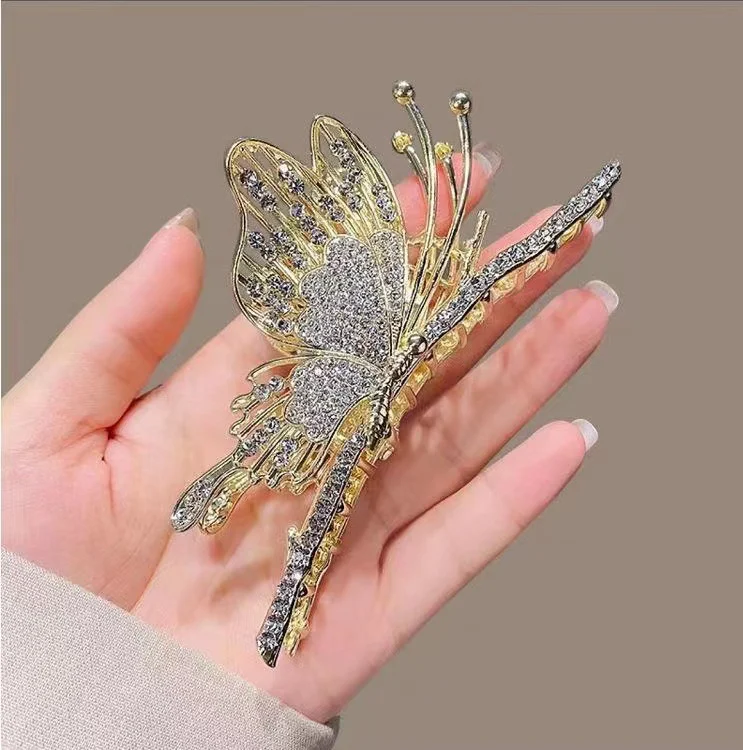 Tak Vlinder Haarclip Super Fairy Niche Design, voor een sprookjesachtige look. Deze clip voegt een vleugje magie toe aan je kapsel.