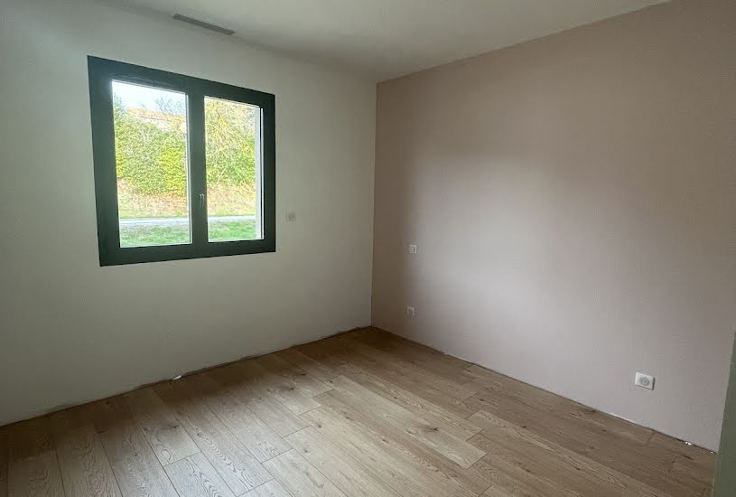  Vente Terrain + Maison - Terrain : 326m² - Maison : 82m² à Vinça (66320) 