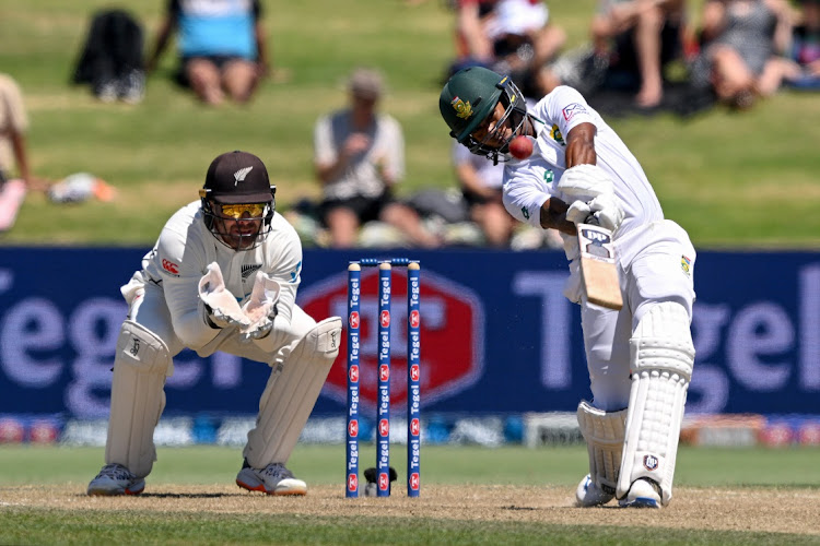 Keegan Petersen's 45 was the highest score in South Africa's disappointing first innings total of 162 in Mt Maunganui.