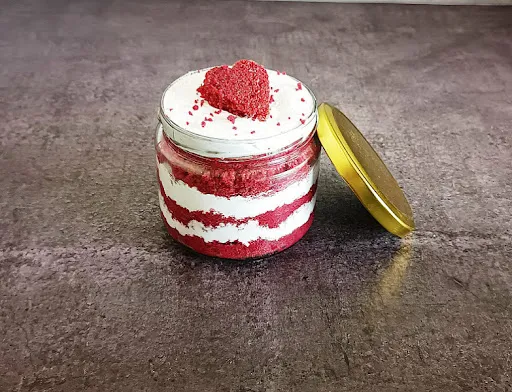 Red Velvet Jar Cake