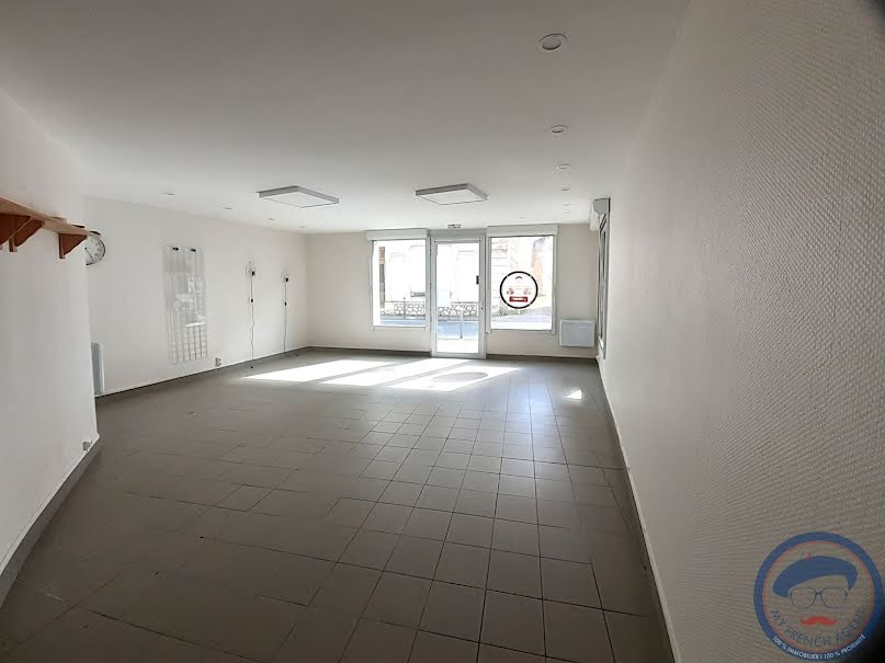 Vente locaux professionnels  45 m² à Montoire-sur-le-Loir (41800), 42 000 €