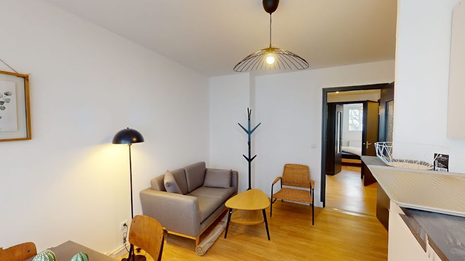 Location meublée appartement 3 pièces 43 m² à Lens (62300), 750 €