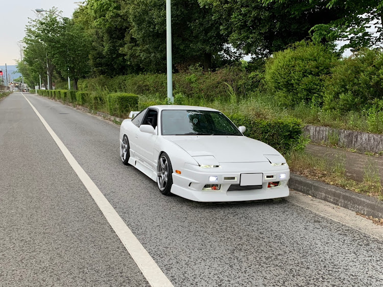 180SXのフェンダー出しに関するカスタム事例の投稿画像1枚目