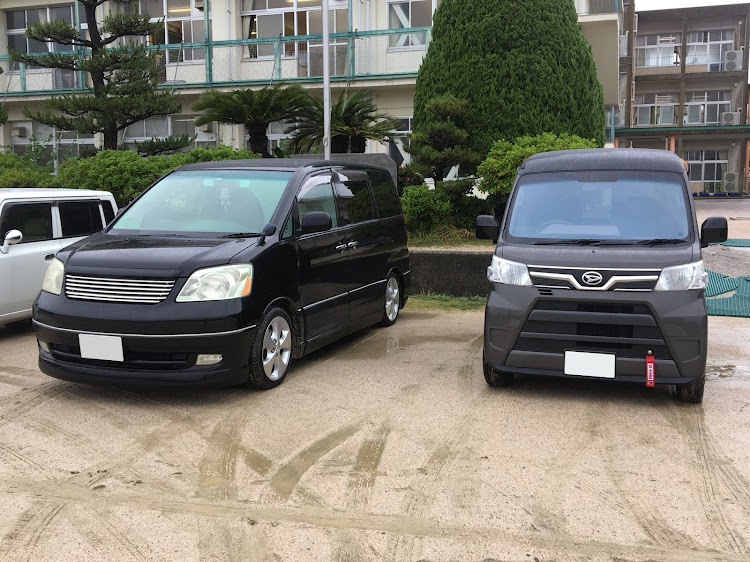 ノアの雨コラボ・盗撮ごめんなさいに関するカスタム事例の投稿画像1枚目