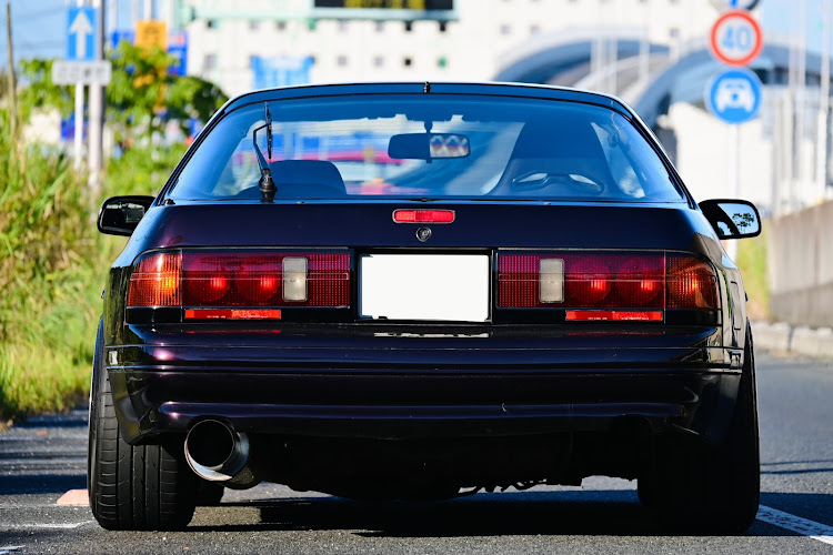RX-7の北九州空港・DIYに関するカスタム事例の投稿画像2枚目