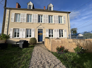 maison à Dun-sur-Auron (18)