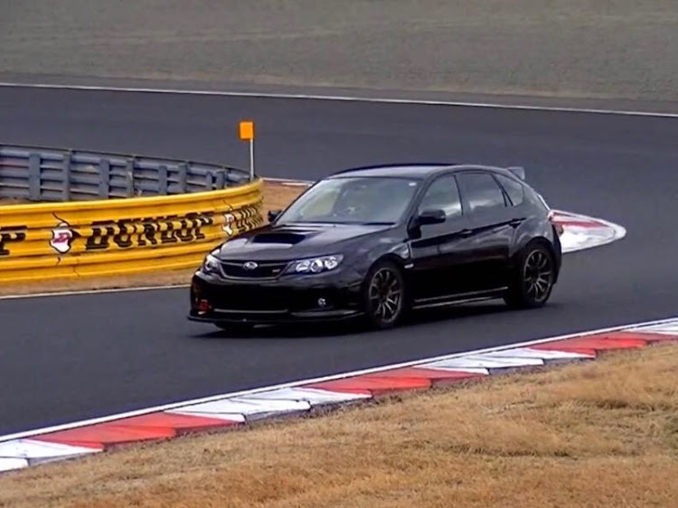 インプレッサ WRX STIののぶさんが投稿したカスタム事例の投稿画像1枚目