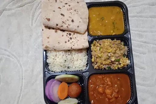 Egg Bhurji Thali