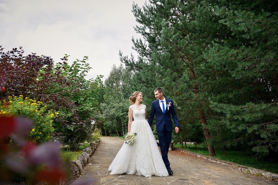 Wedding photographer Denis Mirskoy (pavelvasin). Photo of 15 May 2019