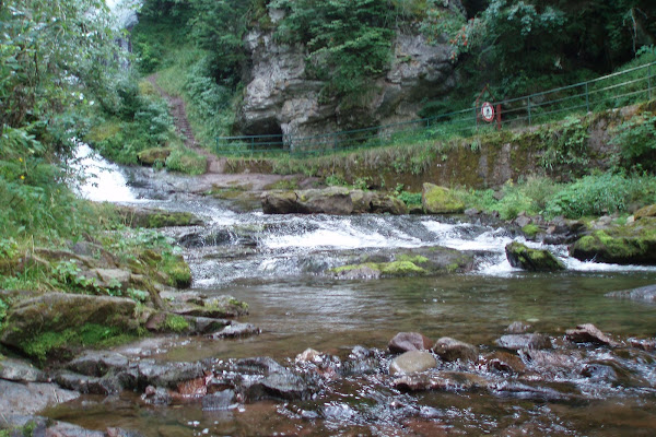 ruscello dal basso di marco_de_giosa