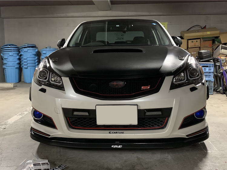 レガシィB4のEZ LIP・チームローガン関東・あめやだよー・ドライブレコーダー取付に関するカスタム事例の投稿画像1枚目