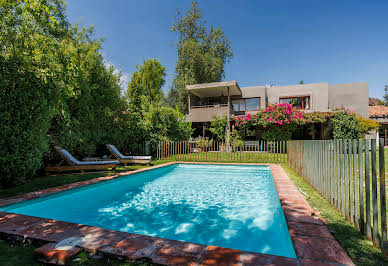 House with garden and terrace 2