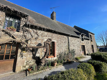 maison à Saint-Méloir-des-Ondes (35)