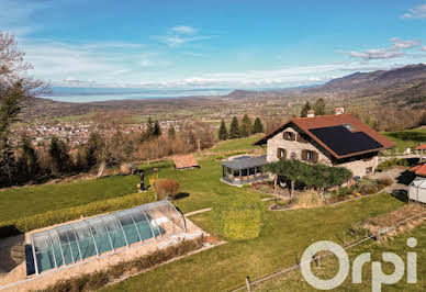 Maison avec piscine et terrasse 7