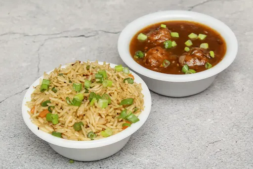 Fried Rice With Manchurian Gravy
