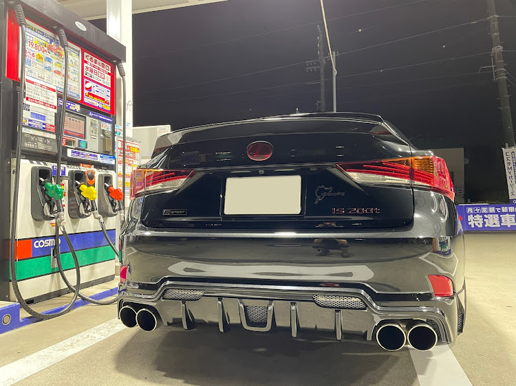 ISの独男の休日・50000km・50,005㌖・ガソリン満タン・シートベルトバックルカバーに関するカスタム事例の投稿画像6枚目