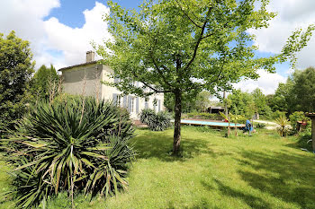 maison à Saintes (17)