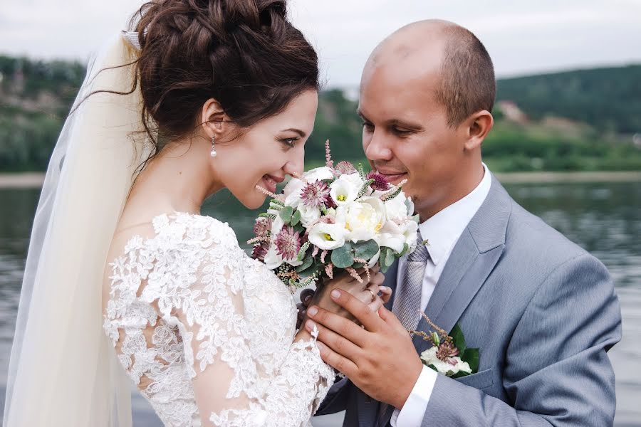 Fotógrafo de bodas Yuliya Eley (eley). Foto del 3 de febrero 2018