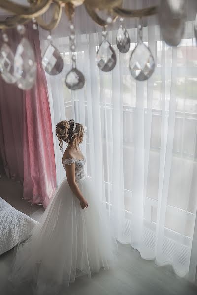 Wedding photographer Anzhela Abdullina (abdullinaphoto). Photo of 21 September 2017