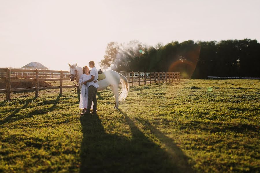 Wedding photographer Elena Aza (nubie). Photo of 17 July 2014