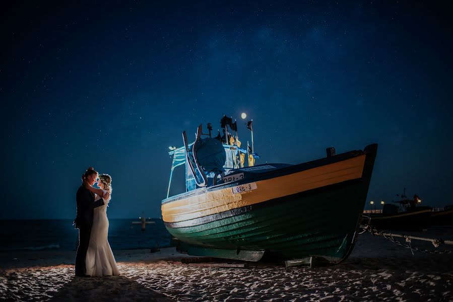 Fotógrafo de casamento Patryk Bruliński (patrykbrulinski). Foto de 26 de fevereiro 2018