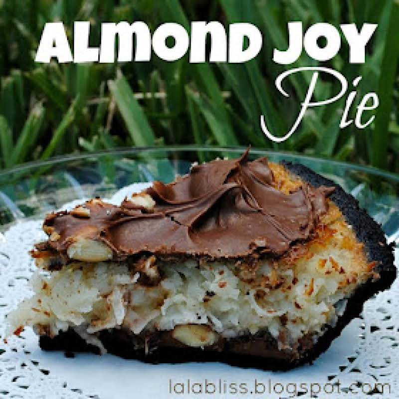 Almond Joy Pie Was Pinched From <a Href=http://lalabliss.blogspot.com/2012/05/almond-joy-pie.html?m=1 Target=_blank>lalabliss.blogspot.com.</a>