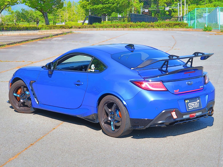 BRZのブレーキ鳴き対策・アンダーパネル加工・FLOW DESIGNS・APEXi・TRDに関するカスタム事例の投稿画像6枚目